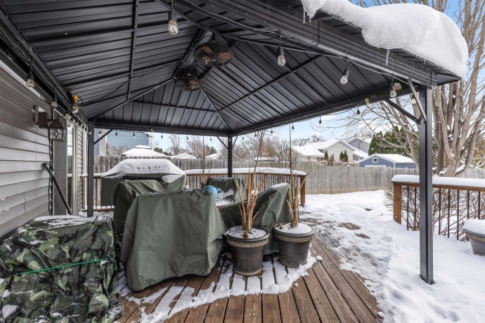 9931 Shore Drive, MACHESNEY PARK, Illinois 61115, 3 Bedrooms Bedrooms, ,1 BathroomBathrooms,House,For Sale,Shore Drive,202507422