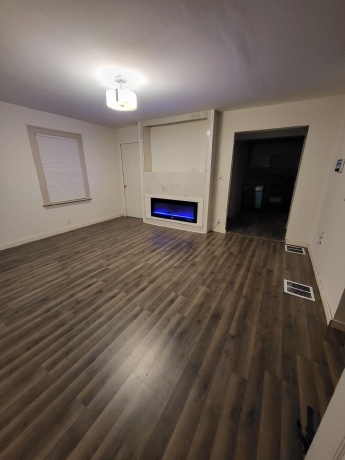 2024 Green, ROCKFORD, Illinois 61102, 3 Bedrooms Bedrooms, ,2 BathroomsBathrooms,House,For Sale,Green,202504302