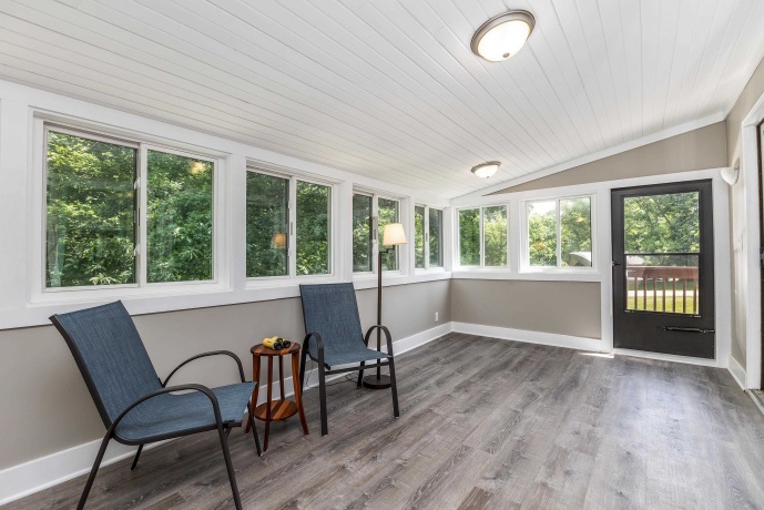 2 Sylvan, GALENA, Illinois 61036, 4 Bedrooms Bedrooms, ,2 BathroomsBathrooms,House,For Sale,Sylvan,202503047