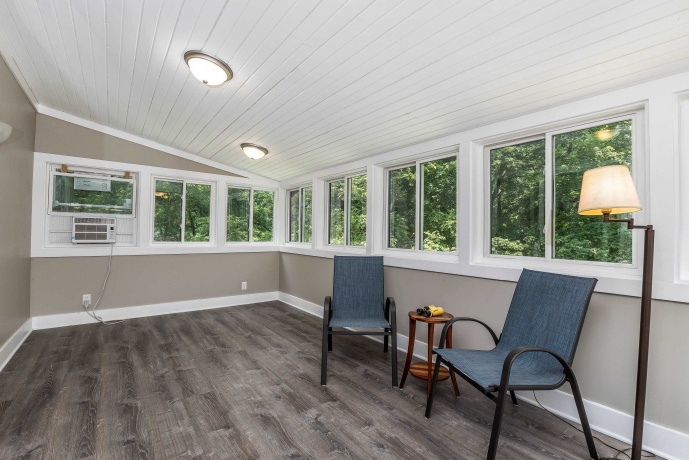 2 Sylvan, GALENA, Illinois 61036, 4 Bedrooms Bedrooms, ,2 BathroomsBathrooms,House,For Sale,Sylvan,202503047