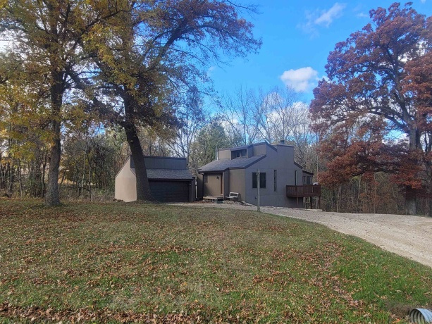 2 Sylvan, GALENA, Illinois 61036, 4 Bedrooms Bedrooms, ,2 BathroomsBathrooms,House,For Sale,Sylvan,202503047