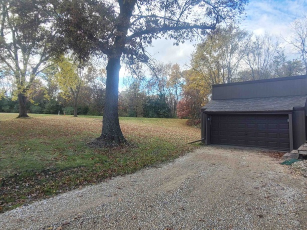 2 Sylvan, GALENA, Illinois 61036, 4 Bedrooms Bedrooms, ,2 BathroomsBathrooms,House,For Sale,Sylvan,202503047