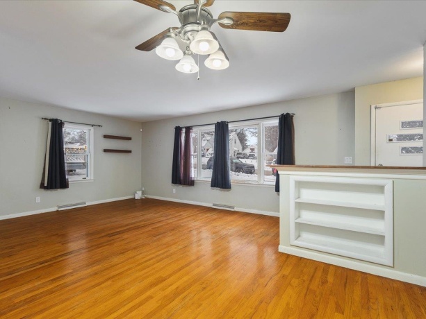 716 PETER, ROCKFORD, Illinois 61108, 3 Bedrooms Bedrooms, ,1 BathroomBathrooms,House,For Sale,PETER,202507425