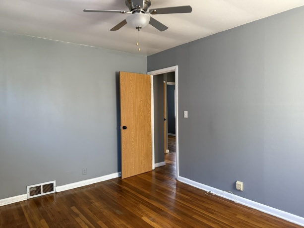 1113 13th, DEKALB, Illinois 60115, 3 Bedrooms Bedrooms, ,1 BathroomBathrooms,House,For Sale,13th,202506704