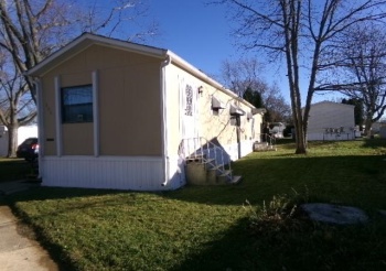 206 Viola Drive, FREEPORT, Illinois 61032, 2 Bedrooms Bedrooms, ,1 BathroomBathrooms,House,For Sale,Viola Drive,202507426