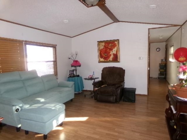 206 Viola Drive, FREEPORT, Illinois 61032, 2 Bedrooms Bedrooms, ,1 BathroomBathrooms,House,For Sale,Viola Drive,202507426