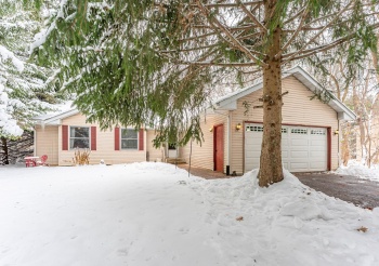 116 LIVERPOOL DR SE, POPLAR GROVE, Illinois 61065, 3 Bedrooms Bedrooms, ,2 BathroomsBathrooms,House,For Sale,LIVERPOOL DR SE,202507428