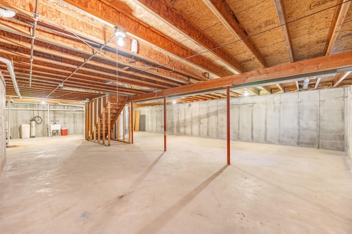 116 LIVERPOOL DR SE, POPLAR GROVE, Illinois 61065, 3 Bedrooms Bedrooms, ,2 BathroomsBathrooms,House,For Sale,LIVERPOOL DR SE,202507428