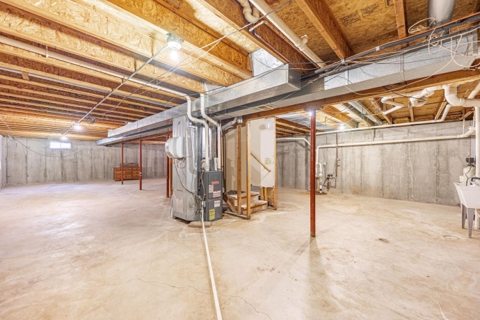 116 LIVERPOOL DR SE, POPLAR GROVE, Illinois 61065, 3 Bedrooms Bedrooms, ,2 BathroomsBathrooms,House,For Sale,LIVERPOOL DR SE,202507428