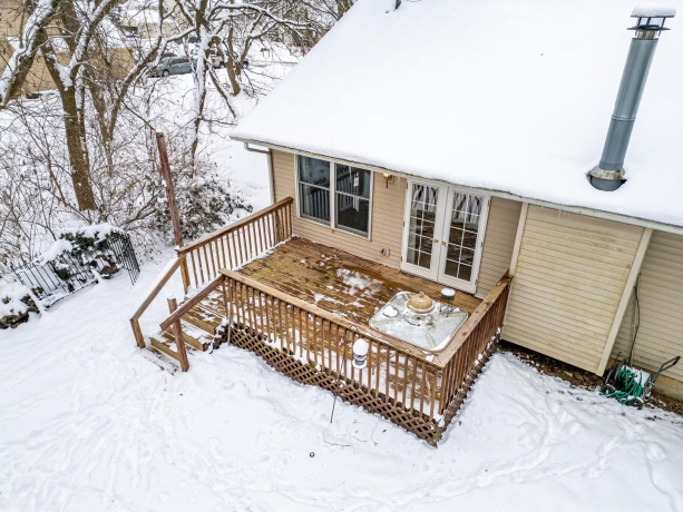 116 LIVERPOOL DR SE, POPLAR GROVE, Illinois 61065, 3 Bedrooms Bedrooms, ,2 BathroomsBathrooms,House,For Sale,LIVERPOOL DR SE,202507428