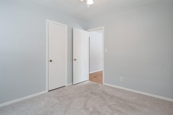 1003 Hosmer, LOVES PARK, Illinois 61111, 2 Bedrooms Bedrooms, ,1 BathroomBathrooms,House,For Sale,Hosmer,202507430