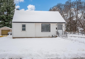 1003 Hosmer, LOVES PARK, Illinois 61111, 2 Bedrooms Bedrooms, ,1 BathroomBathrooms,House,For Sale,Hosmer,202507430