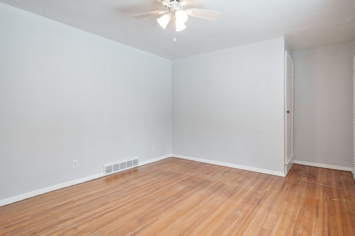 1003 Hosmer, LOVES PARK, Illinois 61111, 2 Bedrooms Bedrooms, ,1 BathroomBathrooms,House,For Sale,Hosmer,202507430