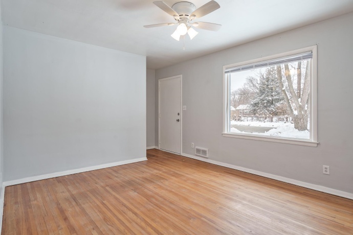 1003 Hosmer, LOVES PARK, Illinois 61111, 2 Bedrooms Bedrooms, ,1 BathroomBathrooms,House,For Sale,Hosmer,202507430