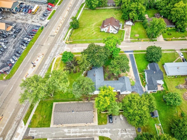 7604 2nd, MACHESNEY PARK, Illinois 61115, 4 Bedrooms Bedrooms, ,3 BathroomsBathrooms,House,For Sale,2nd,202507431