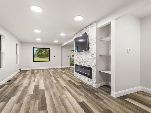 7604 2nd, MACHESNEY PARK, Illinois 61115, 4 Bedrooms Bedrooms, ,3 BathroomsBathrooms,House,For Sale,2nd,202507431