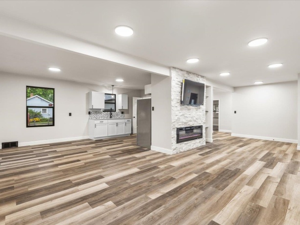 7604 2nd, MACHESNEY PARK, Illinois 61115, 4 Bedrooms Bedrooms, ,3 BathroomsBathrooms,House,For Sale,2nd,202507431