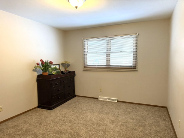 5766 Hoylake, ROCKFORD, Illinois 61107, 3 Bedrooms Bedrooms, ,2 BathroomsBathrooms,House,For Sale,Hoylake,202507436