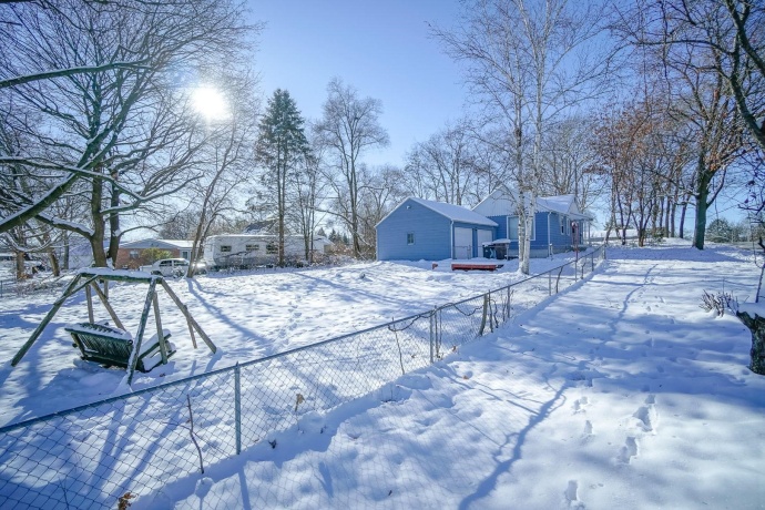 1014 Center, SOUTH BELOIT, Illinois 61080, 1 Bedroom Bedrooms, ,1 BathroomBathrooms,House,For Sale,Center,202507438