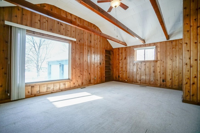 1014 Center, SOUTH BELOIT, Illinois 61080, 1 Bedroom Bedrooms, ,1 BathroomBathrooms,House,For Sale,Center,202507438