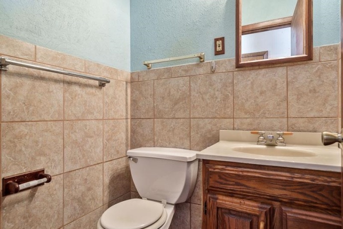 1721 Nixon, ROCKFORD, Illinois 61108, 4 Bedrooms Bedrooms, ,1 BathroomBathrooms,House,For Sale,Nixon,202507440