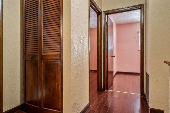 1721 Nixon, ROCKFORD, Illinois 61108, 4 Bedrooms Bedrooms, ,1 BathroomBathrooms,House,For Sale,Nixon,202507440