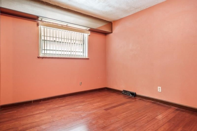 1721 Nixon, ROCKFORD, Illinois 61108, 4 Bedrooms Bedrooms, ,1 BathroomBathrooms,House,For Sale,Nixon,202507440