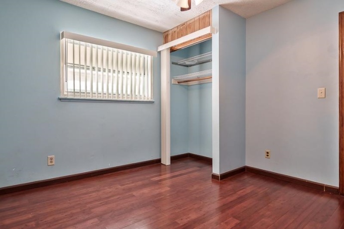 1721 Nixon, ROCKFORD, Illinois 61108, 4 Bedrooms Bedrooms, ,1 BathroomBathrooms,House,For Sale,Nixon,202507440