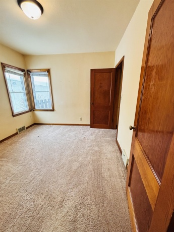 423 Atwood, ROCKFORD, Illinois 61102, 2 Bedrooms Bedrooms, ,1 BathroomBathrooms,House,For Sale,Atwood,202507441