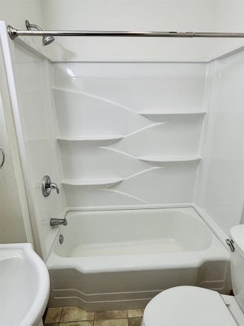 423 Atwood, ROCKFORD, Illinois 61102, 2 Bedrooms Bedrooms, ,1 BathroomBathrooms,House,For Sale,Atwood,202507441