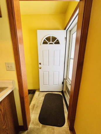 423 Atwood, ROCKFORD, Illinois 61102, 2 Bedrooms Bedrooms, ,1 BathroomBathrooms,House,For Sale,Atwood,202507441