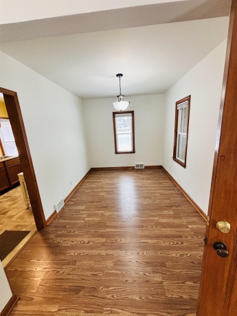 423 Atwood, ROCKFORD, Illinois 61102, 2 Bedrooms Bedrooms, ,1 BathroomBathrooms,House,For Sale,Atwood,202507441