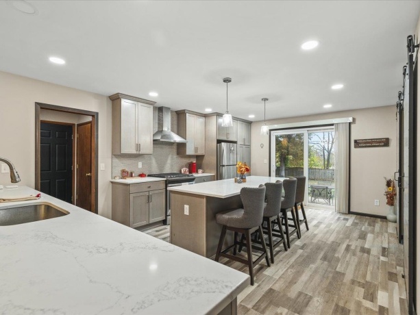 7604 Larwinn, ROCKFORD, Illinois 61107, 3 Bedrooms Bedrooms, ,2 BathroomsBathrooms,House,For Sale,Larwinn,202507443