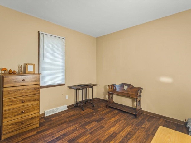 7604 Larwinn, ROCKFORD, Illinois 61107, 3 Bedrooms Bedrooms, ,2 BathroomsBathrooms,House,For Sale,Larwinn,202507443