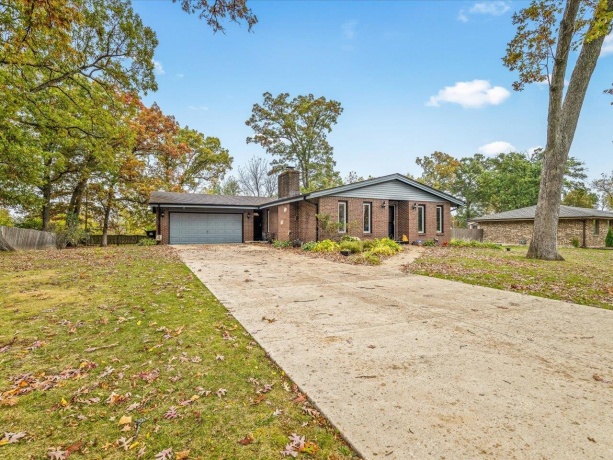 7604 Larwinn, ROCKFORD, Illinois 61107, 3 Bedrooms Bedrooms, ,2 BathroomsBathrooms,House,For Sale,Larwinn,202507443