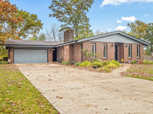 7604 Larwinn, ROCKFORD, Illinois 61107, 3 Bedrooms Bedrooms, ,2 BathroomsBathrooms,House,For Sale,Larwinn,202507443