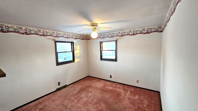 4413 Box Elder, ROCKFORD, Illinois 61109, 3 Bedrooms Bedrooms, ,1 BathroomBathrooms,House,For Sale,Box Elder,202507444