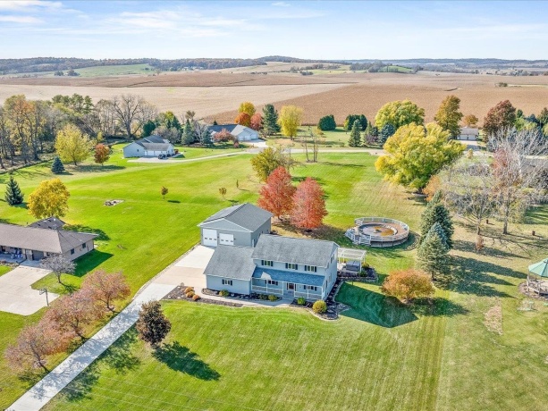 3028 Golf, STOCKTON, Illinois 61085, 4 Bedrooms Bedrooms, ,3 BathroomsBathrooms,House,For Sale,Golf,202507446