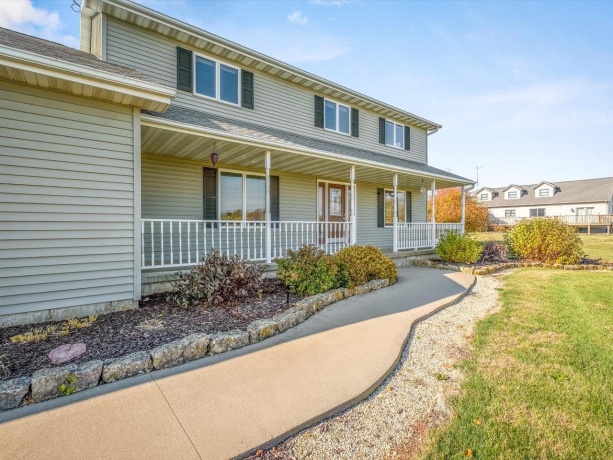 3028 Golf, STOCKTON, Illinois 61085, 4 Bedrooms Bedrooms, ,3 BathroomsBathrooms,House,For Sale,Golf,202507446