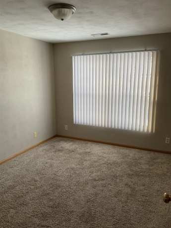 8644 Victory, MACHESNEY PARK, Illinois 61115, 2 Bedrooms Bedrooms, ,2 BathroomsBathrooms,Condominium,For Sale,Victory,202507447