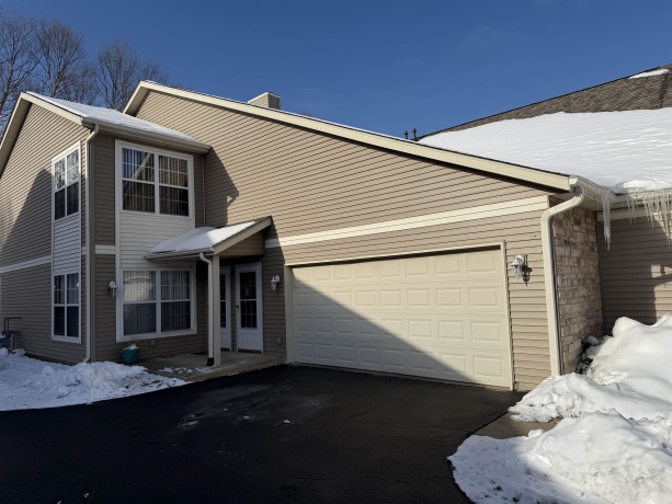 8644 Victory, MACHESNEY PARK, Illinois 61115, 2 Bedrooms Bedrooms, ,2 BathroomsBathrooms,Condominium,For Sale,Victory,202507447