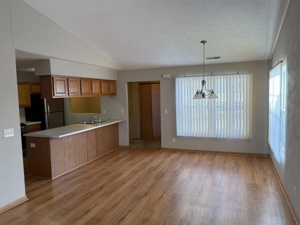 8644 Victory, MACHESNEY PARK, Illinois 61115, 2 Bedrooms Bedrooms, ,2 BathroomsBathrooms,Condominium,For Sale,Victory,202507447