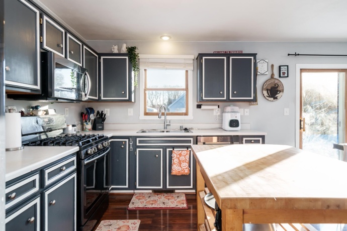 5784 Longest, SOUTH BELOIT, Illinois 61080, 4 Bedrooms Bedrooms, ,2 BathroomsBathrooms,House,For Sale,Longest,202507448