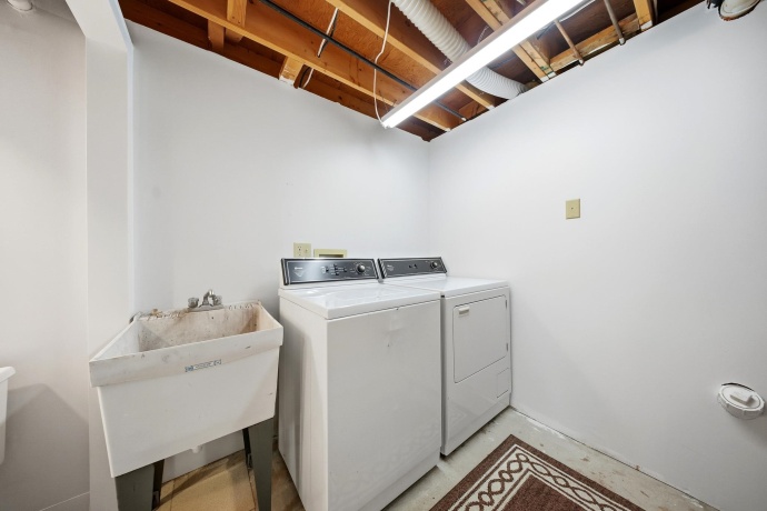 2010 Cimarron, FREEPORT, Illinois 61032, 4 Bedrooms Bedrooms, ,2 BathroomsBathrooms,House,For Sale,Cimarron,202507407