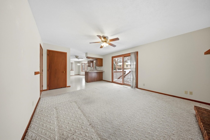 2010 Cimarron, FREEPORT, Illinois 61032, 4 Bedrooms Bedrooms, ,2 BathroomsBathrooms,House,For Sale,Cimarron,202507407