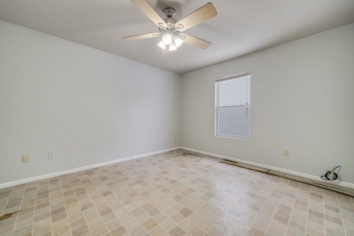 9235 Segunda, MACHESNEY PARK, Illinois 61115, 4 Bedrooms Bedrooms, ,2 BathroomsBathrooms,House,For Sale,Segunda,202507449