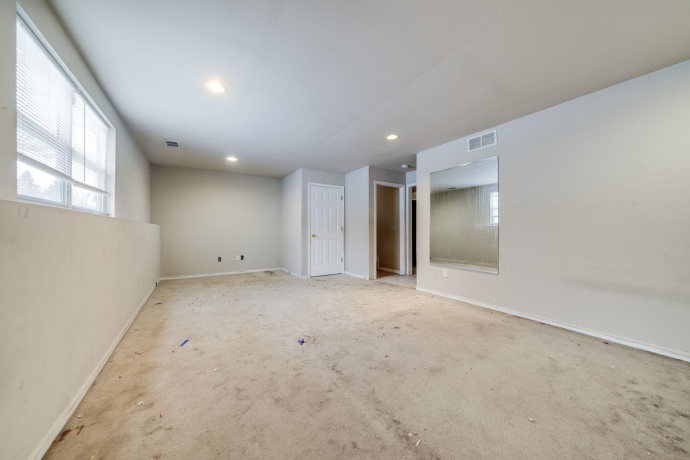 9235 Segunda, MACHESNEY PARK, Illinois 61115, 4 Bedrooms Bedrooms, ,2 BathroomsBathrooms,House,For Sale,Segunda,202507449