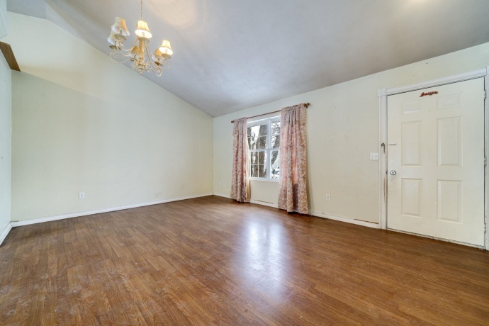 9235 Segunda, MACHESNEY PARK, Illinois 61115, 4 Bedrooms Bedrooms, ,2 BathroomsBathrooms,House,For Sale,Segunda,202507449