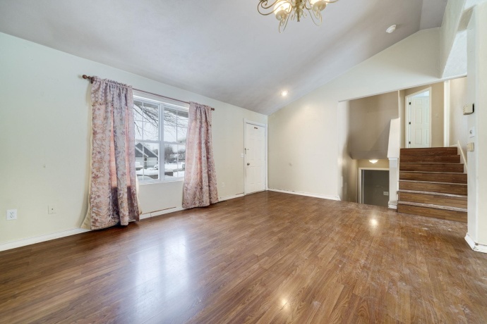 9235 Segunda, MACHESNEY PARK, Illinois 61115, 4 Bedrooms Bedrooms, ,2 BathroomsBathrooms,House,For Sale,Segunda,202507449