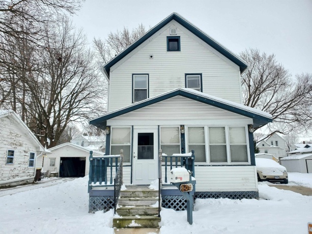 803 Illinois, FREEPORT, Illinois 61032, 3 Bedrooms Bedrooms, ,1 BathroomBathrooms,House,For Sale,Illinois,202507190